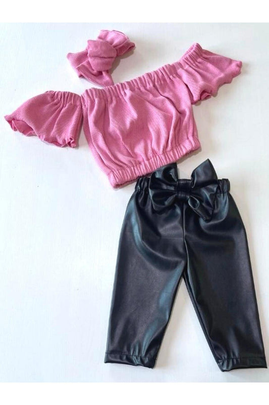 Kız Çocuk, Likralı Deri Fiyonk Detaylı Pantolon, Pembe Straplez Crop Bluz Ve Saç Bandı Takımı.