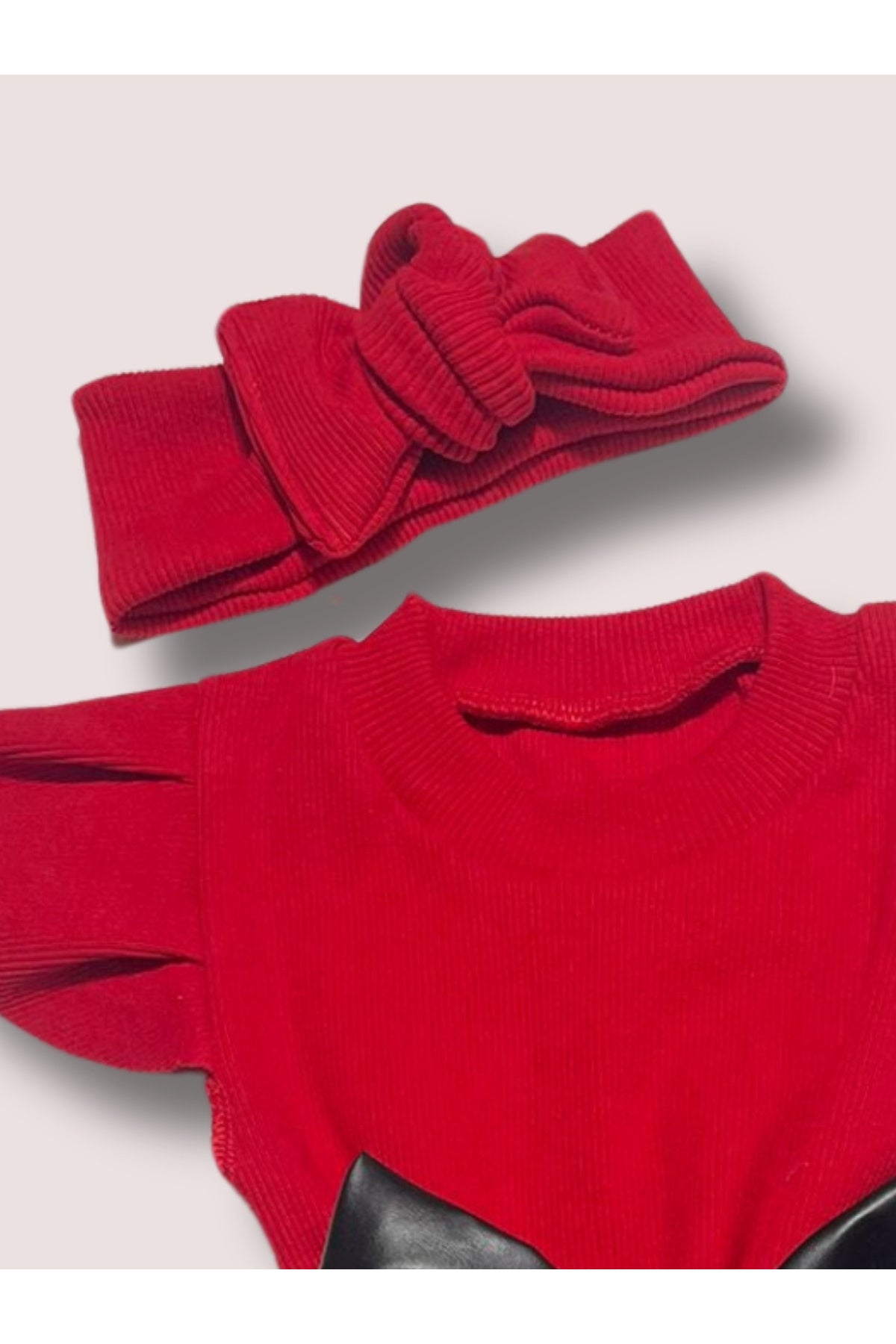 Kız Çocuk Deri Etekli Fiyonklu 3’lü Takım Fırfırlı Kolsuz Badi, Karpuzlu Çorap, Bandana 4,5,6,7 yas