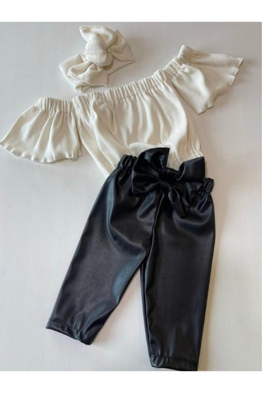 Kız Çocuk, Likralı Deri Fiyonk Detaylı Pantolon, Krem Straplez Crop Bluz Ve Saç Bandı Takımı.